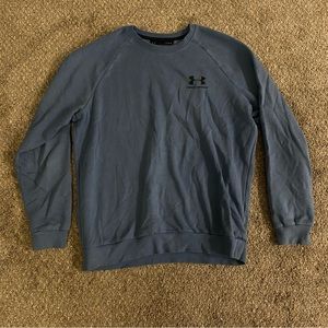 Under Armour sweatshirt
